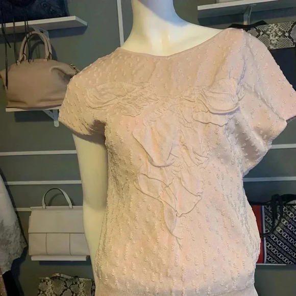 Chanel - Picture 3 of 10